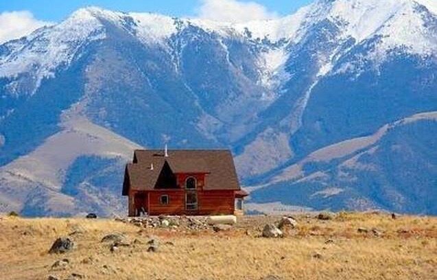 Emigrant House | House on the Hill - with Views!