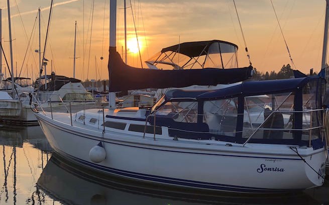 Olympia Boat Rental | Cozy Sailboat: Sleep On The Water