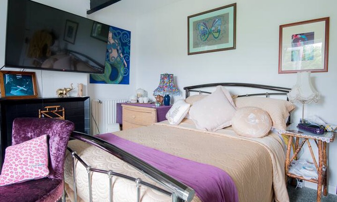 Felpham House | White Lodge a little piece of heaven by the sea!
