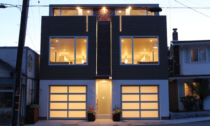 Capitola Apartment | NEW! Modern Capitola Village Beach "Trestle" Unit