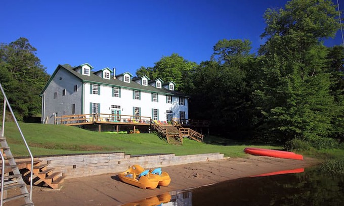 Loring Villa | Big Caribou Lake Chalet