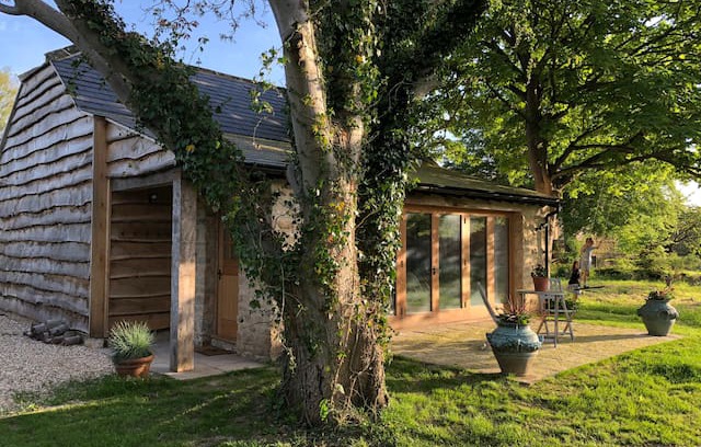 Broadway Cabin | The Cotswold Way Studio