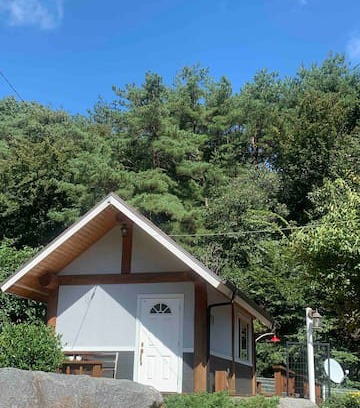 Hapcheon House | 합천 숲속의 작은집 #힐링 #자연 #가족여행 #우정여행 #합천 #숲 #독채 #통나무