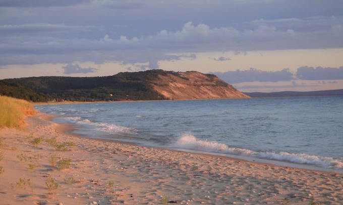 Empire Cabin | Shifting Sands - Cabin on Lake Michigan