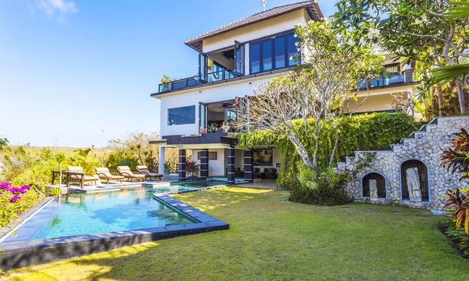 Uluwatu Villa | OCEAN VIEW VILLA ULUWATU SURF SPOT