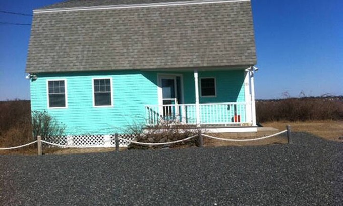 Biddeford Pool House | "Lime Rickey" 3 BR on a private beach