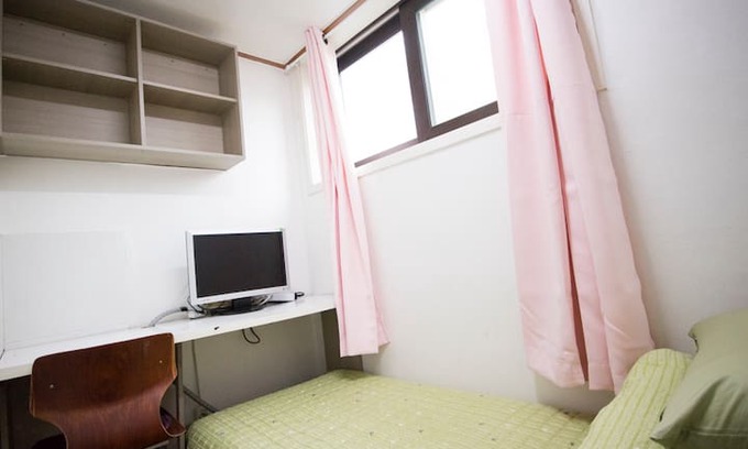 Anam-dong Bed & Breakfast | Cider House (Female only) - Korea University.