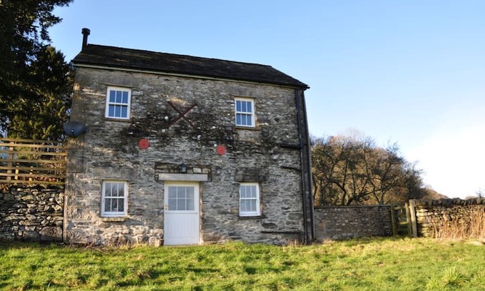 Crosthwaite Cabin | Broom Farm Bothy, peaceful and unique.