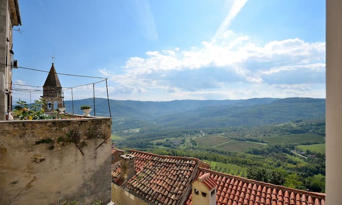 Motovun Apartment | Apartment Hana and Pina