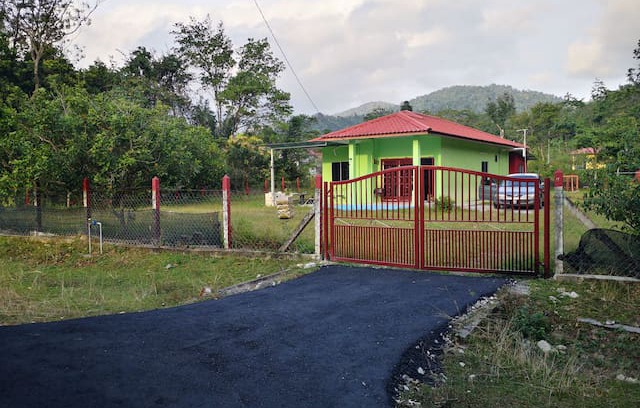 Gadong House | House at ulu pari near gunung datuk/ tampin/melaka