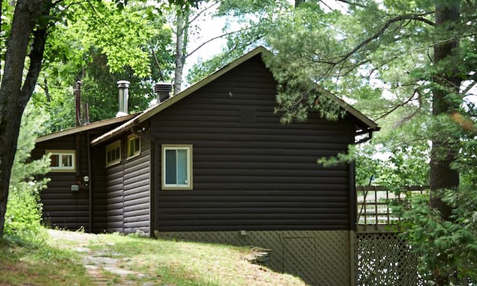 Lac-McGregor Villa | Cottage on McGregor Lake