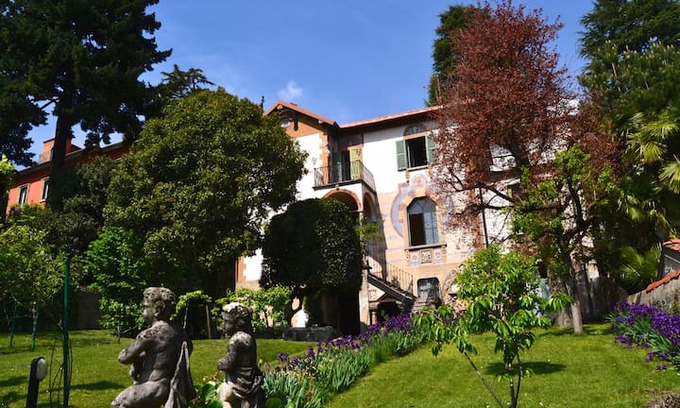Cernobbio Villa | Villa Mantegazza, a family mansion on Lake Como