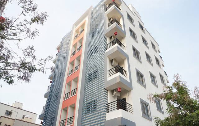 Phase 1 Apartment | Well-Equipped 1BR Stay in Hinjawadi, Pune - Sale!