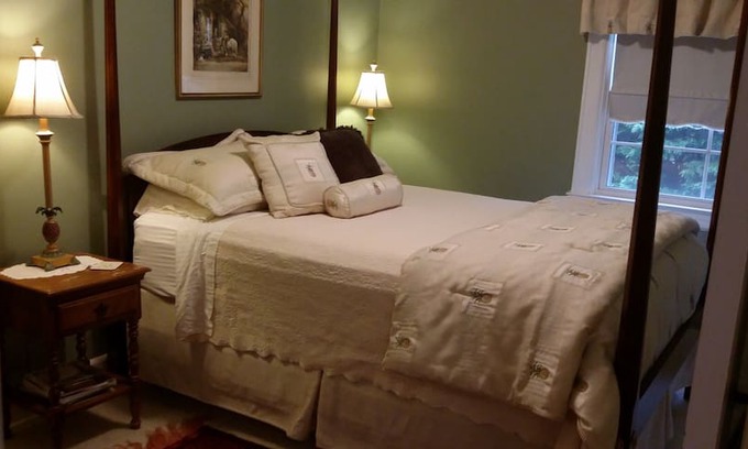 Aberdeen Other | Farrfields Farm Barn and Bed