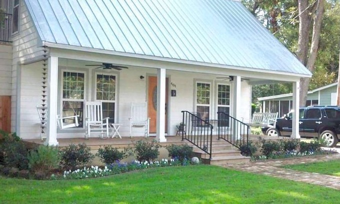 Jefferson Cabin | Mama Deans Place
