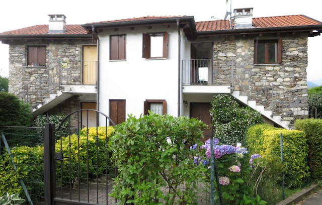 Pettenasco Apartment | Ortensia (ORA290)