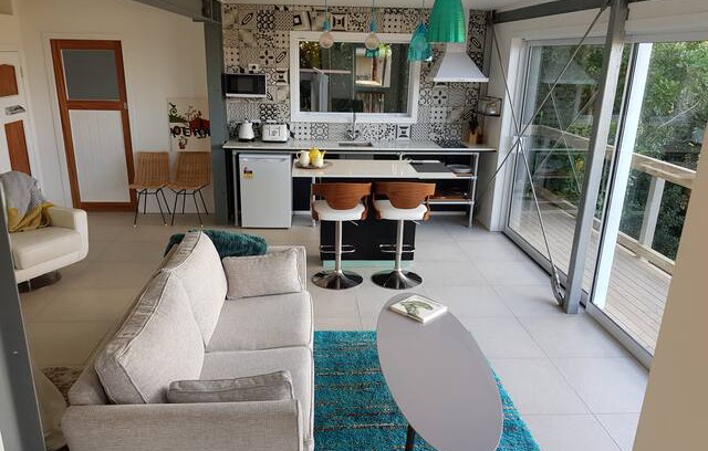 Hospital Hill Apartment | Casa Piwakawaka