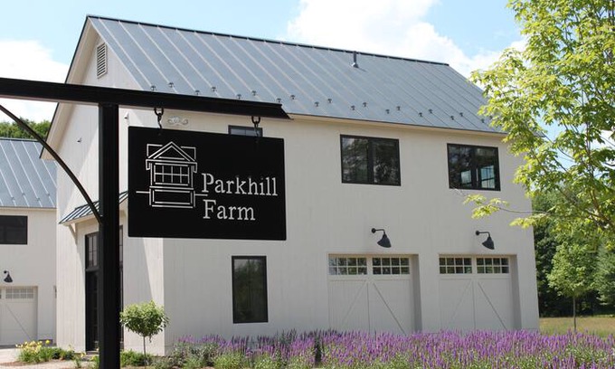 Middlebury - Warren House | Parkhill Farm: Minutes from Middlebury College