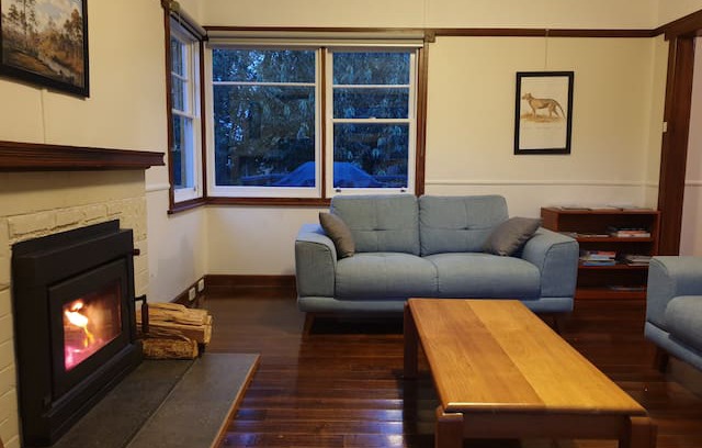 Maydena House | Brookside - fully updated 1950's home in Maydena