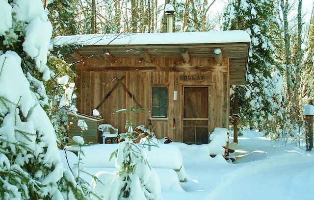 Grand Marais Cabin | Bally Creek's Ollar - adventure out the door!
