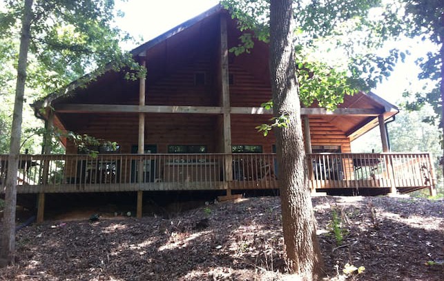 Flowery Branch Cabin | Cozy Lake Cabin at Lake Lanier - LONG TERM RENTAL