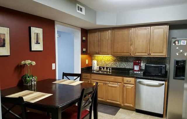 Cumming Apartment | Basement apartment- private- one bedroom