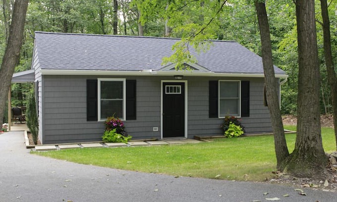 Suplee Cabin | Welsh Mountain Cottage in Lancaster County