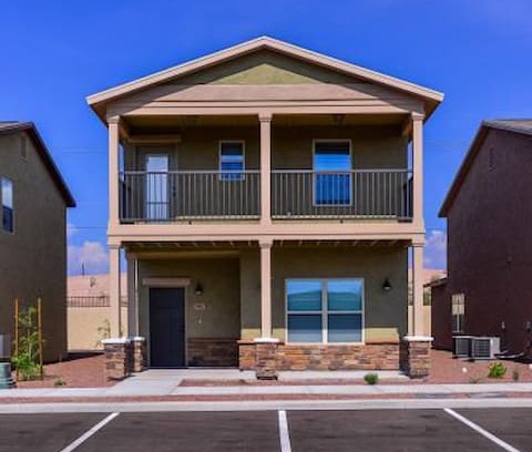 South Park Apartment | The Cottages at Tucson Summer Sub-Lease