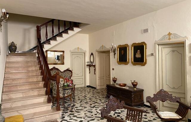 Laterina House | Casa Vacanze La Bella Signora