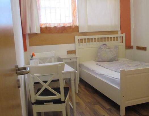 Biebrich Apartment | Way2Stay Ferienwohnung in Wiesbaden