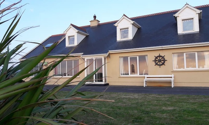 Spanish Point House | West point lodge. Spanish Point Room 3. Room only.