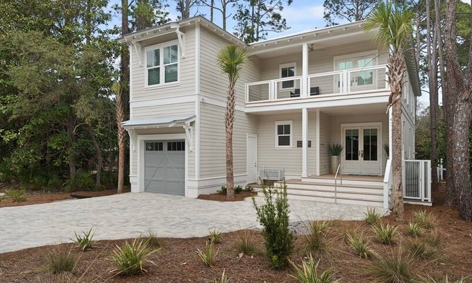 Hammocks of Seagrove House | Seagrove - Sleeps 12 - New Construction - Private Heated Pool - Near Seaside - A Little Salty