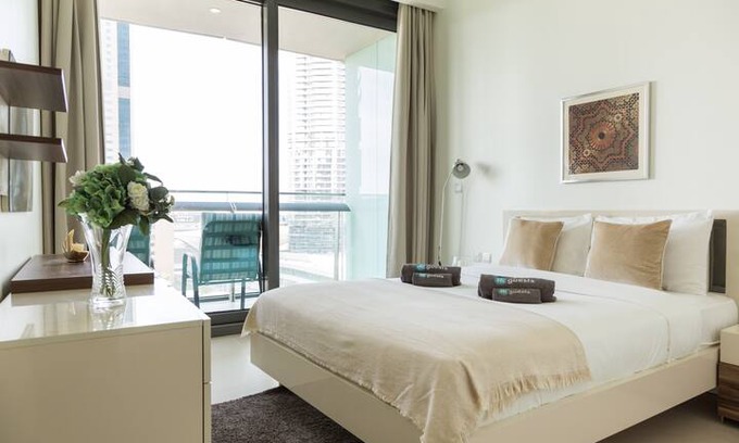 Downtown Dubai Apartment | Wonderful 1BR in Burj Vista Tower