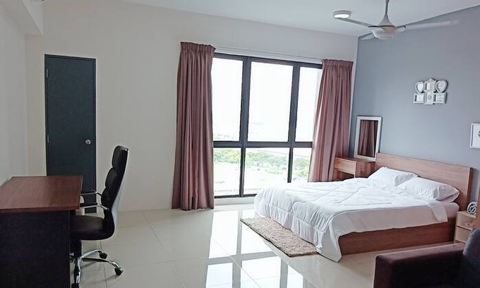 Shah Alam House | Menara Geno Sovo V12 - Cozy Studio (Wifi)