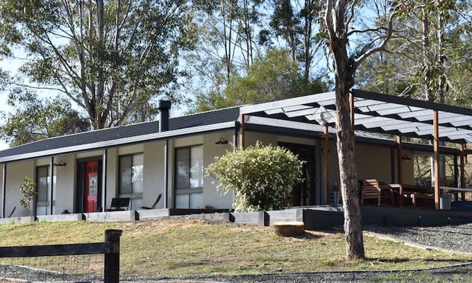 Cessnock City Council House | Silver Tree Farm