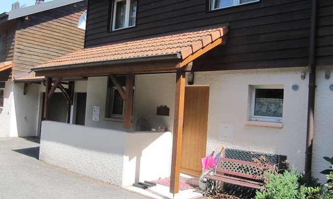 Genthod House | Home to Rent