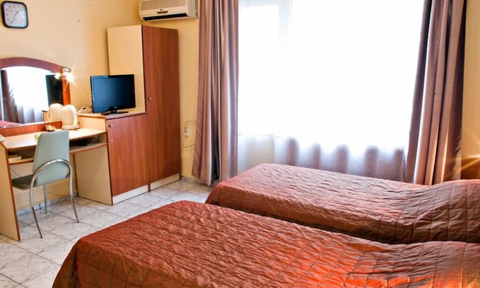 Hristo Botev Hotel | Palitra Standard Room - Double Use