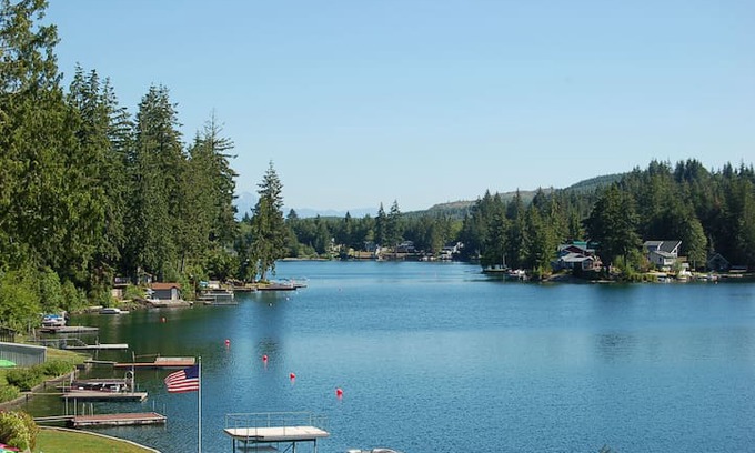 Shelton House | Lake side Basement Apartment on Lost Lake