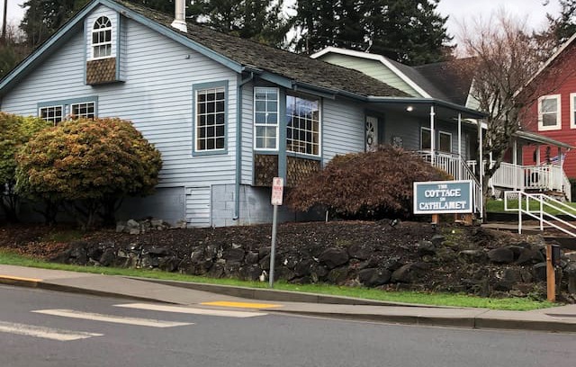 Cathlamet Cabin | The Cottage in Cathlamet