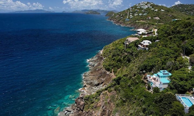 Estate Peterborg Villa | Turquoise Cove - A Stunning Oceanfront Villa