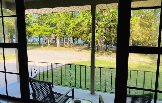 Bull Shoals House | Steps to the water’s edge of Bull Shoals Lake!!