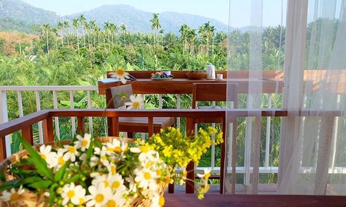 Kapoe Other | Baan Rai I Arun/ Farm stays/ Ranong/ Thailand