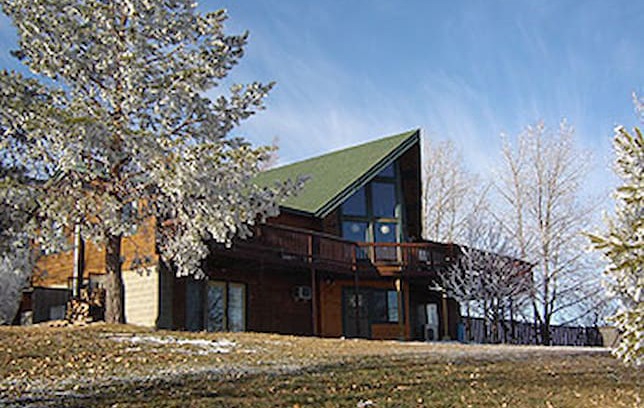 Dickinson Cabin | The Lodge