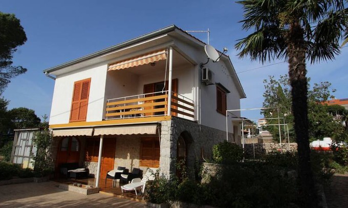 Malinska Apartment | Apartment (Phone number hidden by Airbnb) ) Malinska, Island Krk