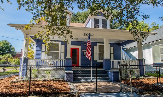 Urban Core House | Historic Blue House - Cleansed with UV light