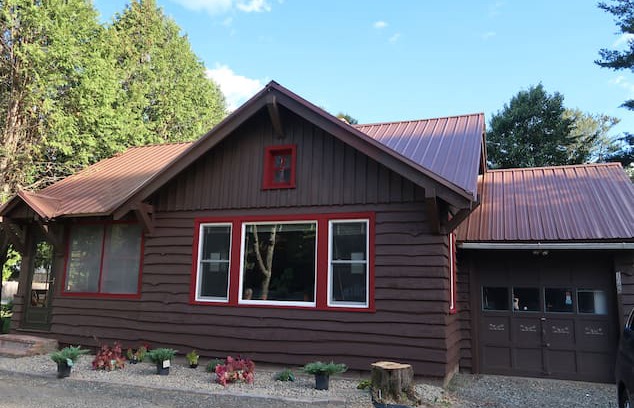 Ray Brook House | Dukes Cabin free Wifi/Lake placid 5 minutes away!