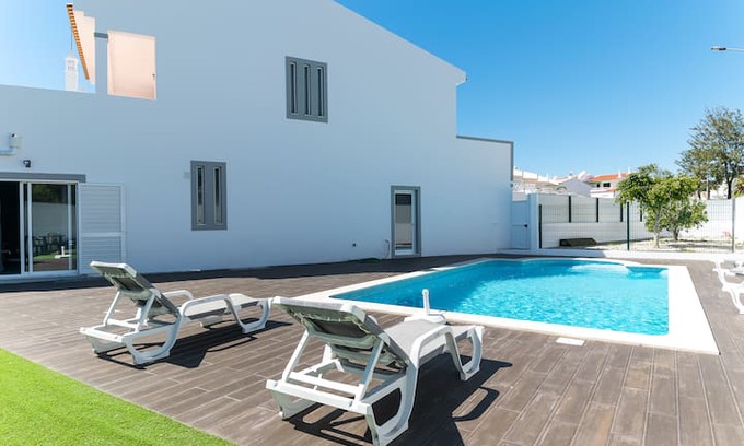 Areias de Sao Joao House | Jicks Villa, Oura, Albufeira