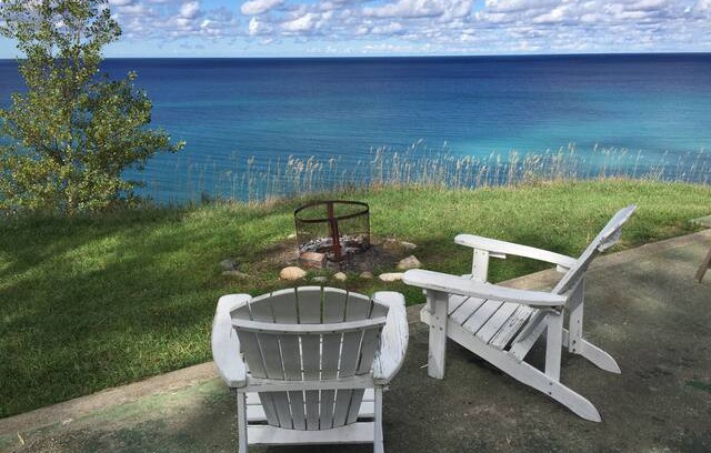 Ludington House | Endless Summer on Lake Michigan