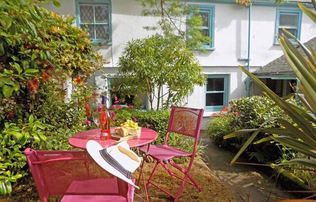 Mousehole Cabin | Kent House, Mousehole, Cornwall
