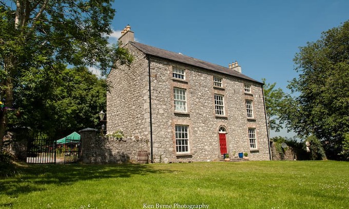 Streamstown House | Bishopstown House